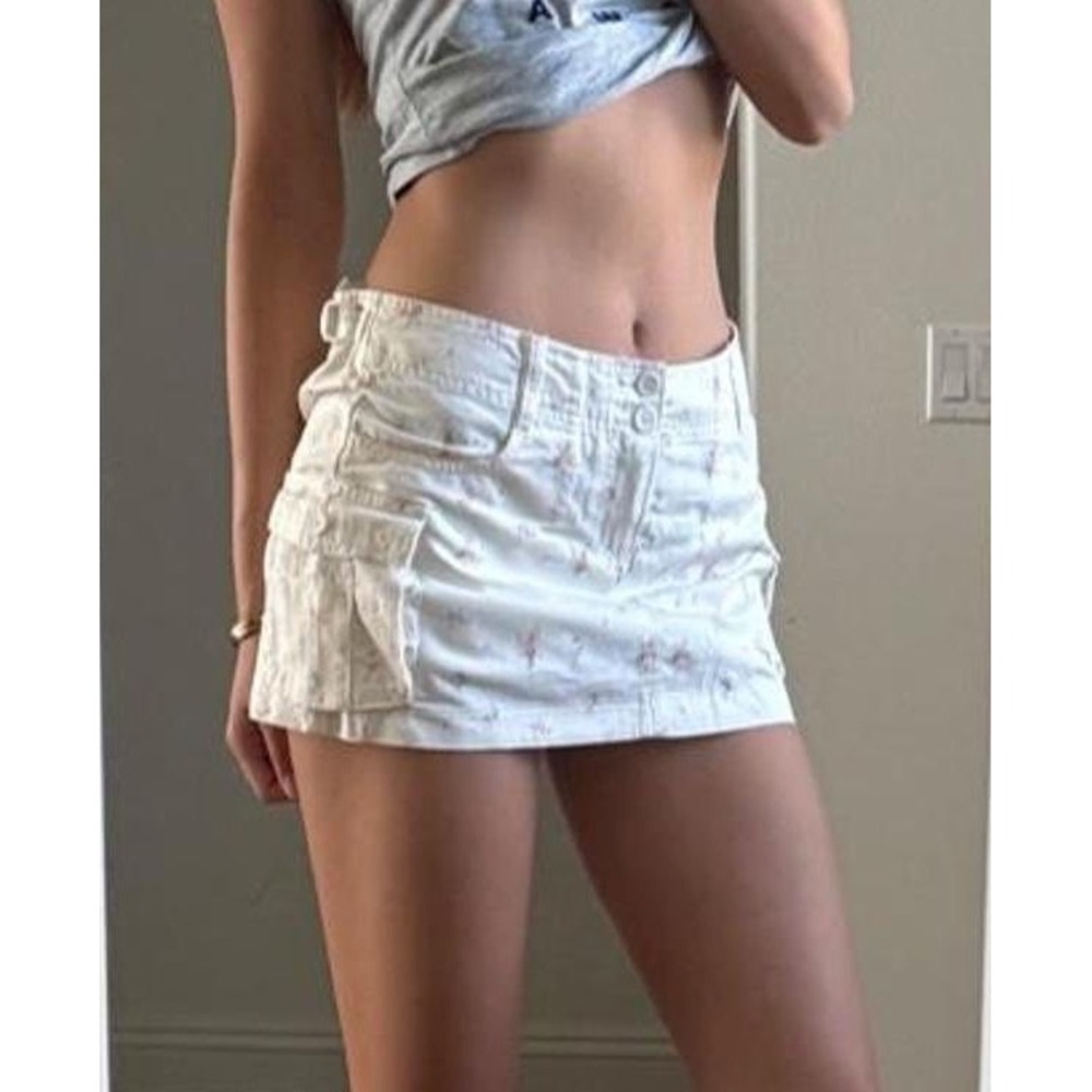 Brandy Melville Skirt OS White Floral Cargo Mini Skirt MH457-Z120S Y2K Coquette